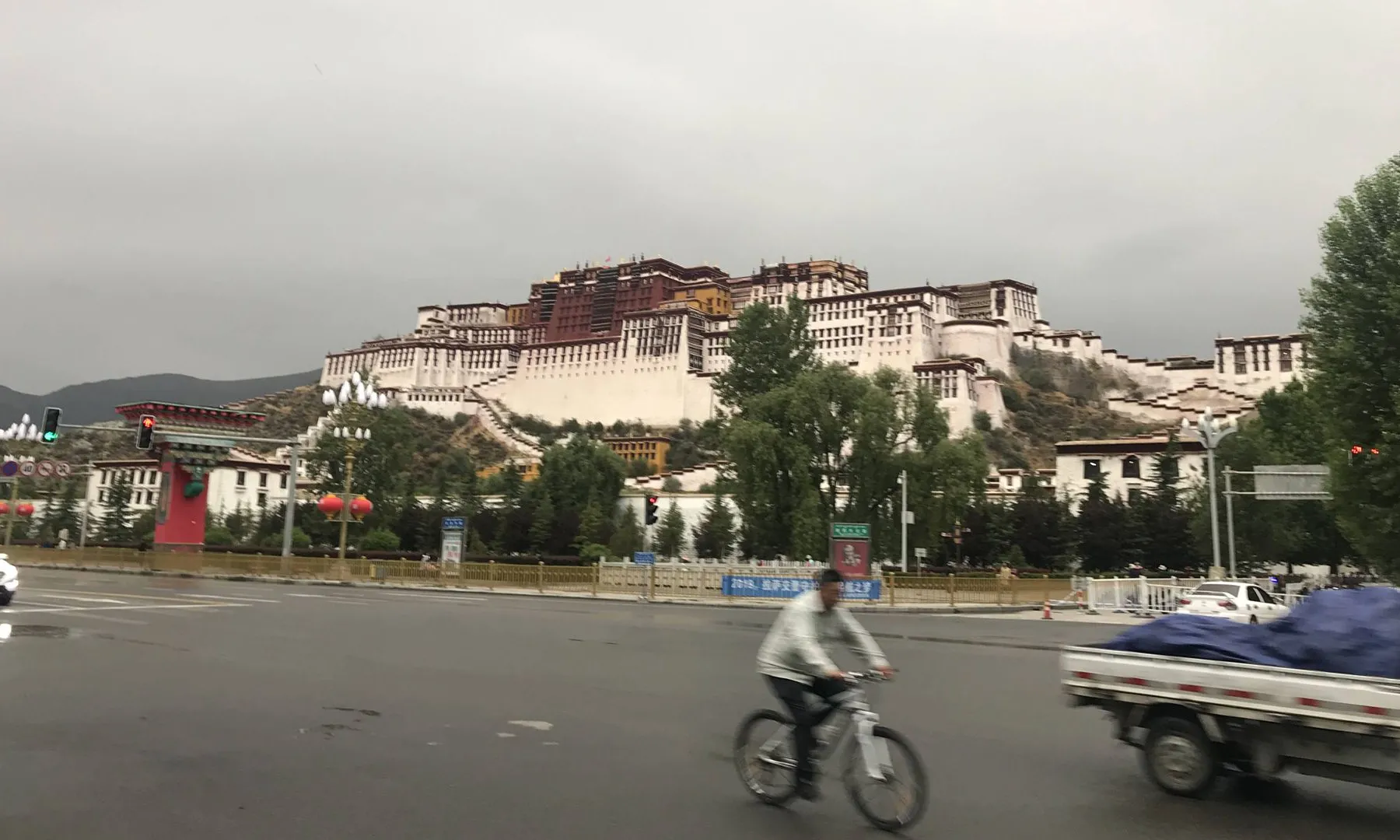 终于到了拉萨