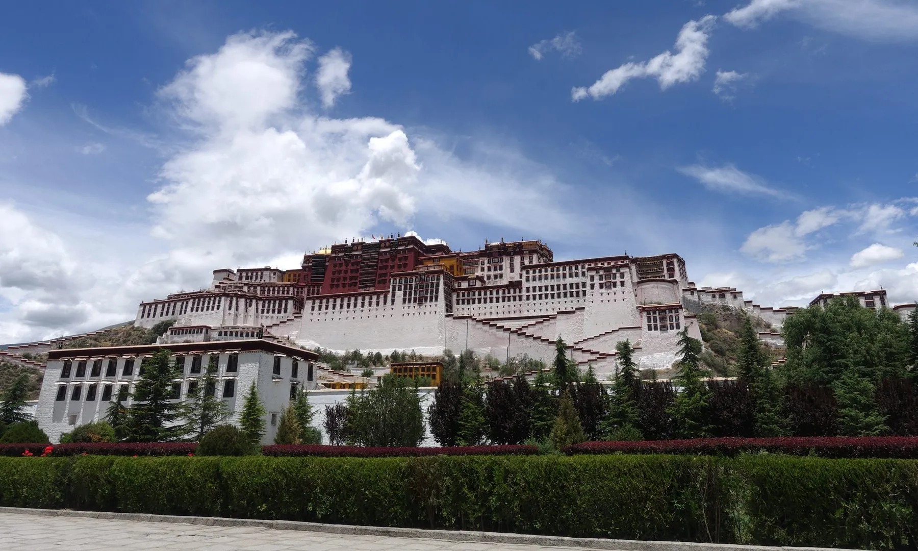 布达拉宫