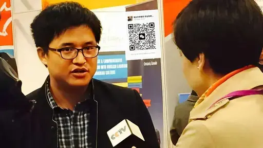 2015年留学展央视采访留学王大炮王觉菊老师