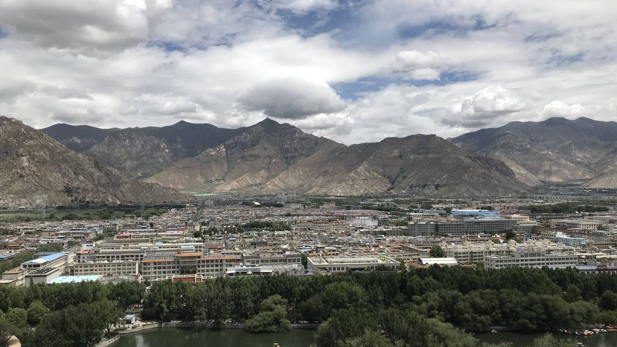 布达拉宫拍拉萨