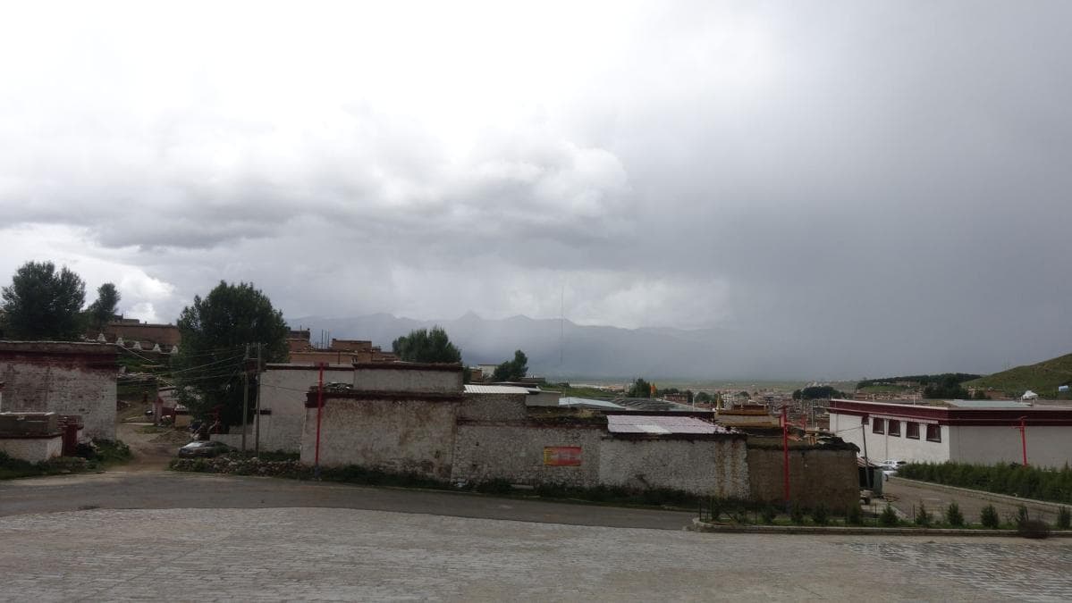 去理塘寺的路上