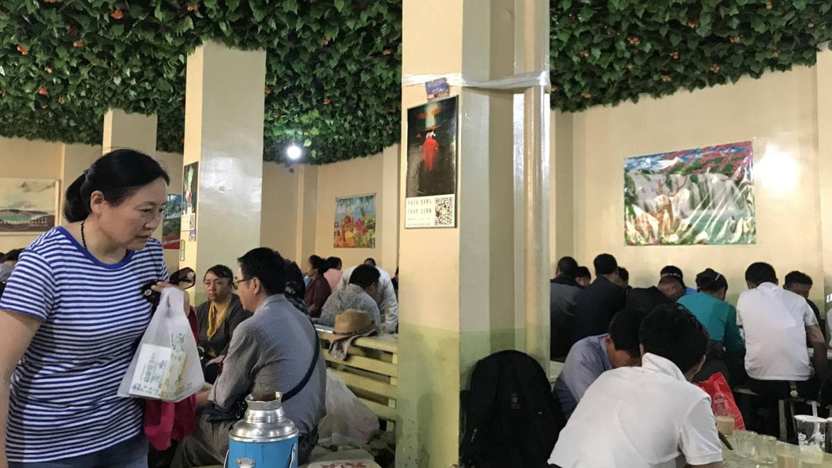拉萨茶馆